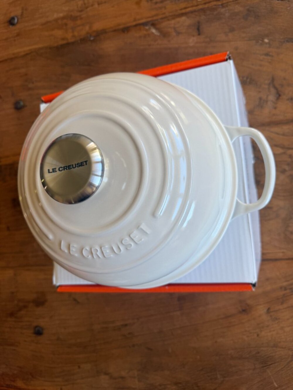 Le Creuset Signature Enameled Cast Iron 1 3/4 qt 9 1/2 " Bread Oven Meringue NEW - Picture 12 of 16